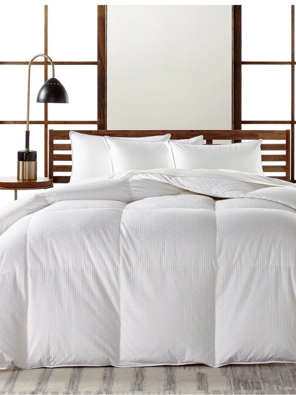 Hotel Collection King Medium Weight European White Goose Down Comforter - NWT